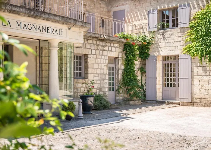 Najeti Hôtel la Magnaneraie Villeneuve-lès-Avignon