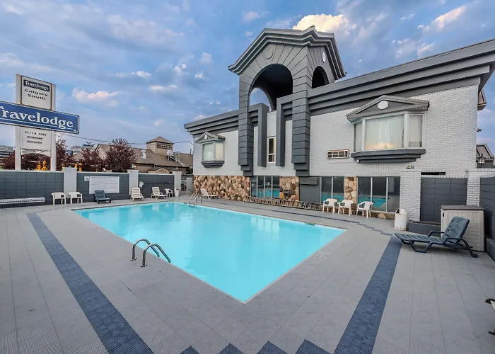 Travelodge By Wyndham Calgary South
