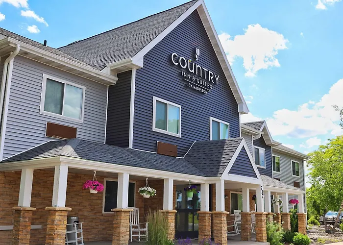 Country Inn & Suites By Radisson, Sparta, Wi