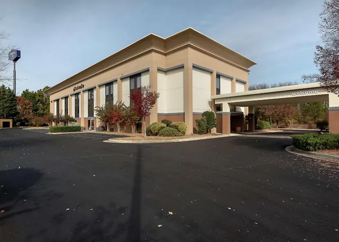Hampton Inn Commerce