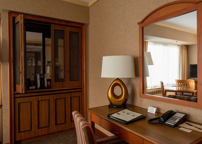 The Hotel Captain Cook Anchorage
