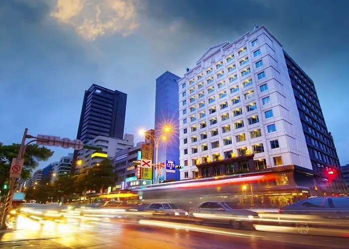 Golden China Hotel