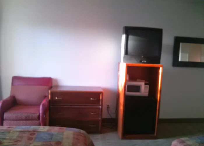Valustay Inn & Suites Pueblo