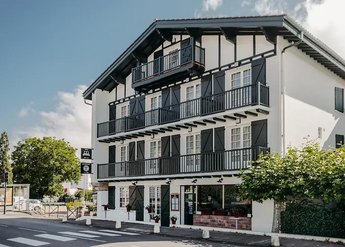 Hotel Trinquet Saint-Pée-sur-Nivelle