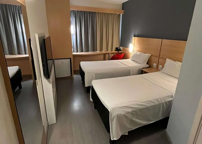 Ibis Catalao Hotel