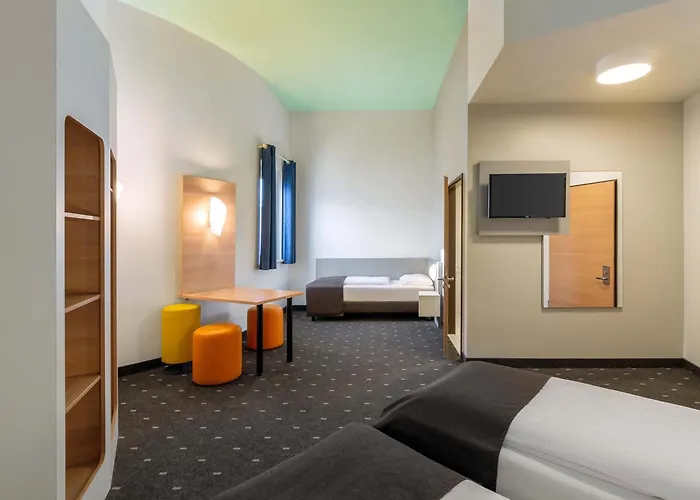 B&B HOTEL Wuppertal City-Süd