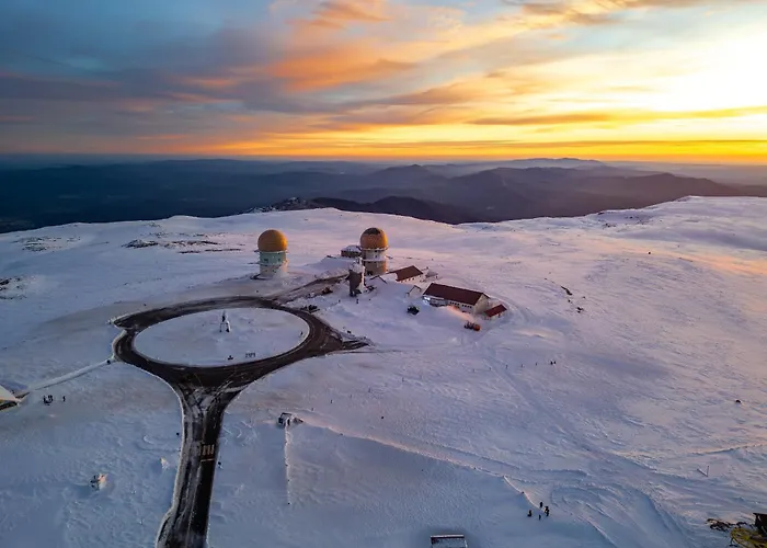 Vila Da Laje - Onde A Natureza O Envolve - Serra Da Estrela