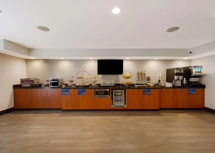 Best Western Inn & Suites Lemoore