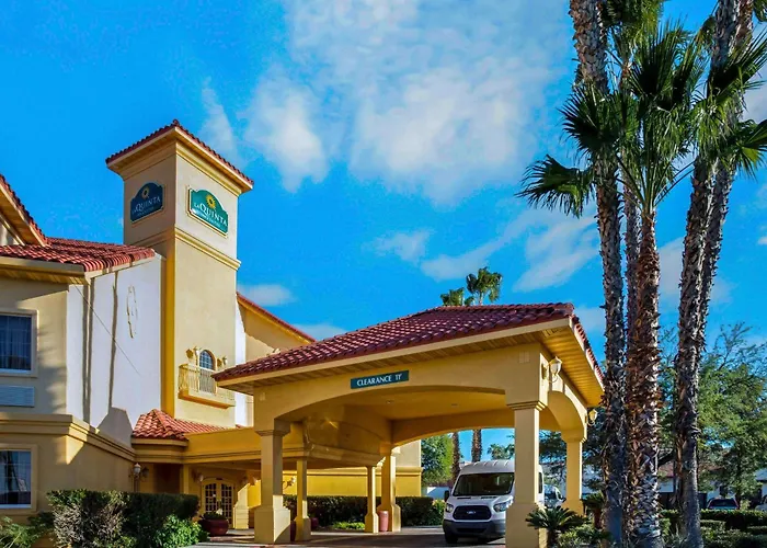 La Quinta By Wyndham Tucson Airport Hotel