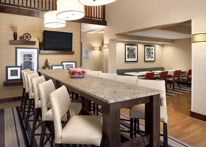 Hampton Inn Lawrence
