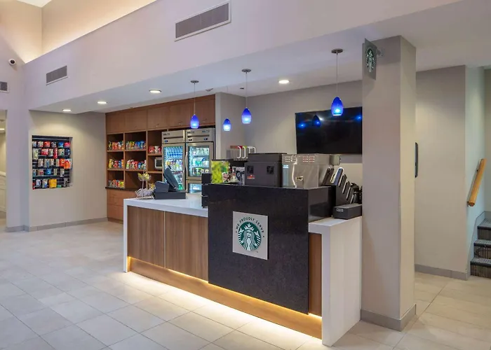 Collegian Hotel & Suites, Trademark Collection By Wyndham