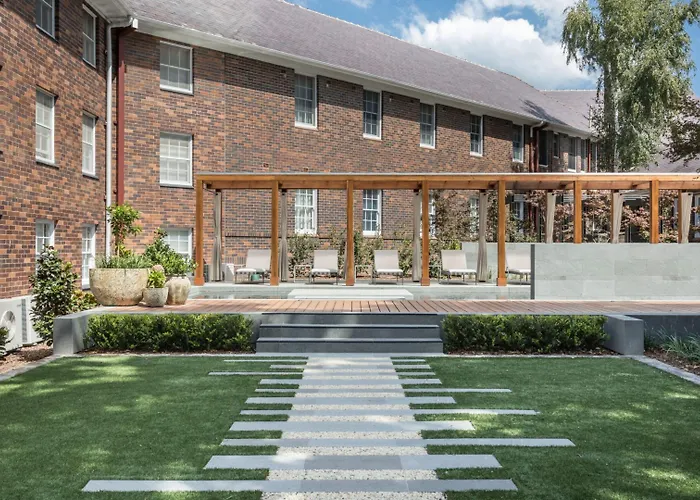 Brassey Hotel Canberra