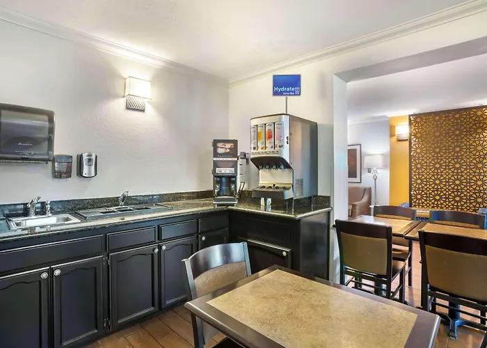 Best Western Clovis Cole