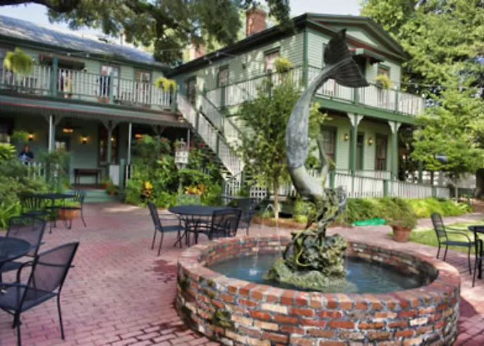 Florida House Inn