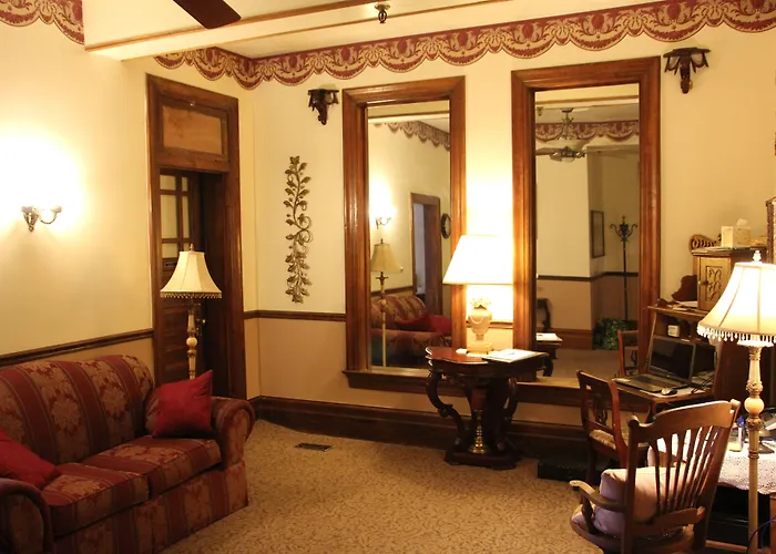 Hines Mansion