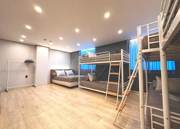 OYO Rooftop Hostel