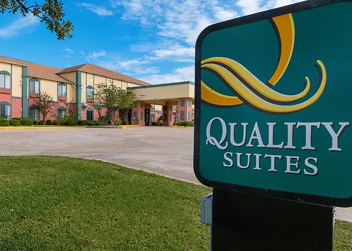Quality Suites Temple I-35