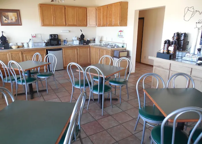 Super 8 By Wyndham Buffalo