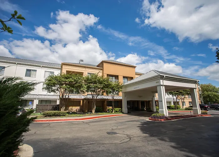 Courtyard Memphis East/Bill Morris Parkway Hotel