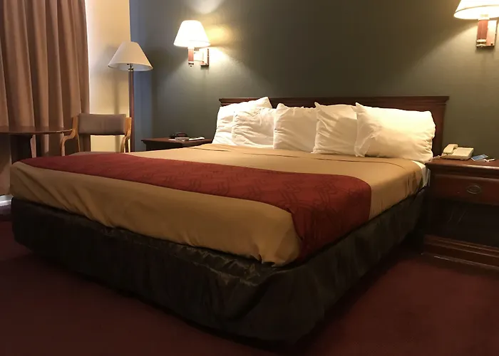 Rodeway Inn Winslow I-40