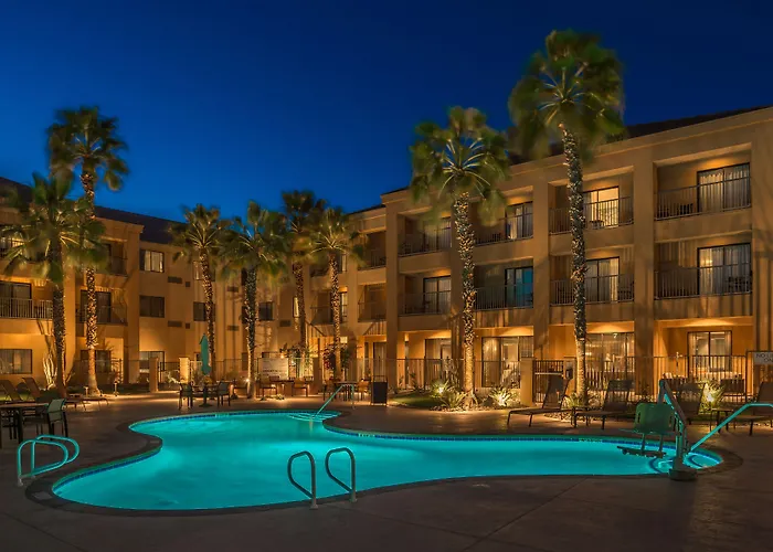 Courtyard Palm Desert