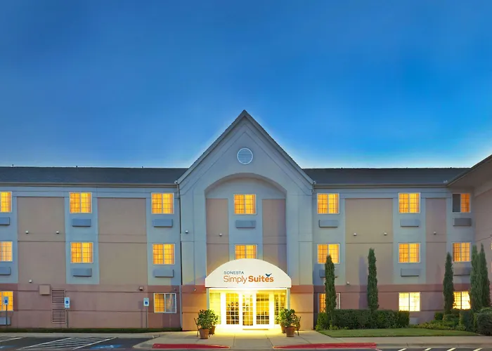 Sonesta Simply Suites Dallas Galleria Addison