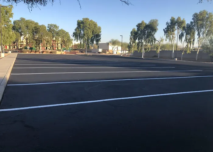 Baymont By Wyndham Phoenix I-10 Near 51St Ave