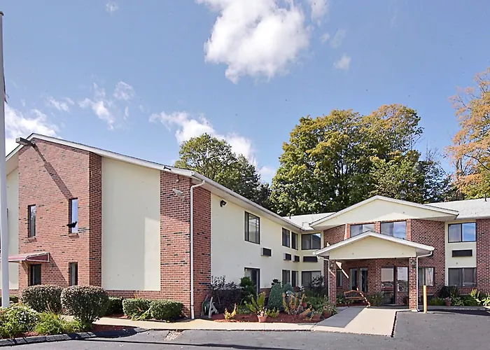 Riverdale Inn West Springfield