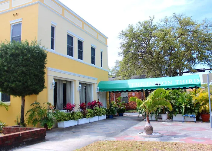 The Inn On Third St. Petersburg