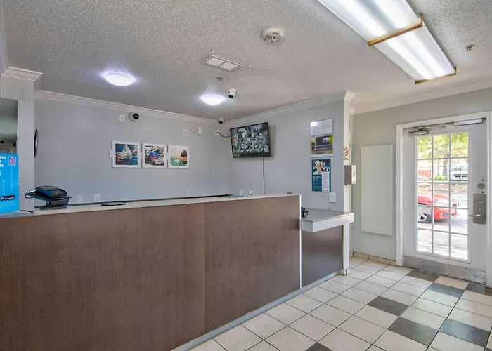 Studio 6 Extended Stay - Austin, Tx - Midtown