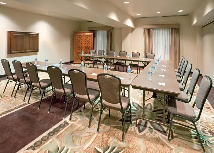 Holiday Inn Express Hotel & Suites Eagle Pass By Ihg