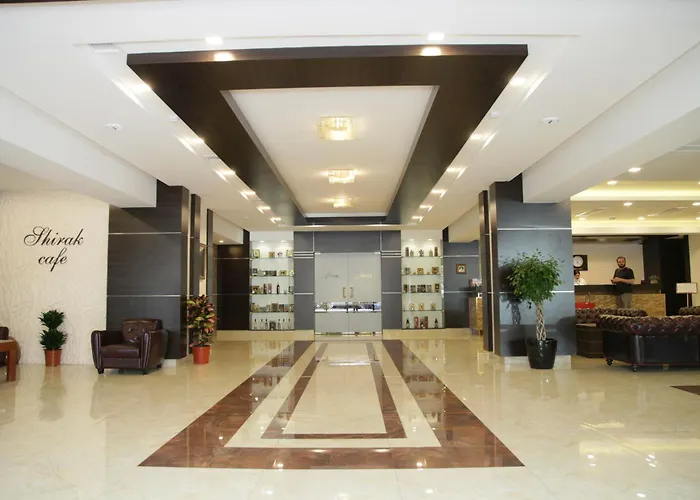 Shirak Hotel
