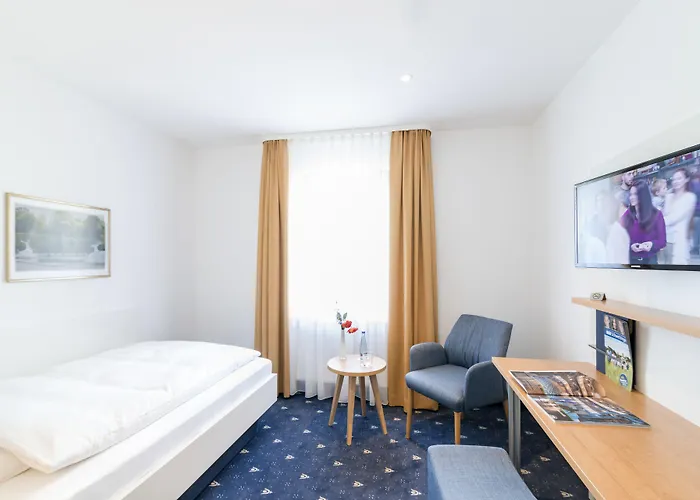 Hotels in Schwetzingen