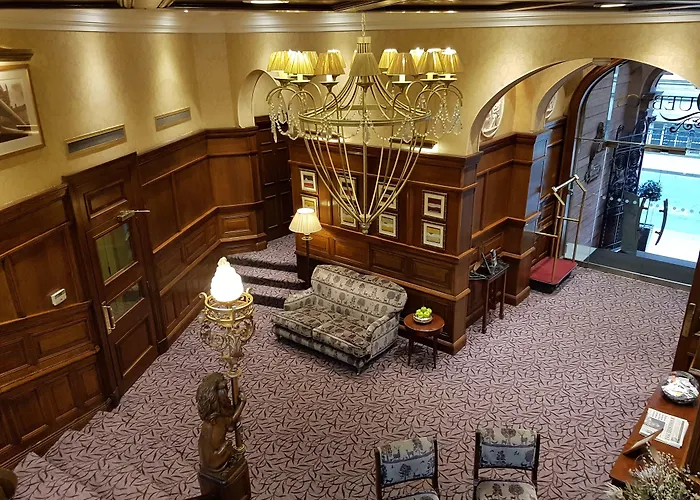 Quebecs Hotel Leeds 