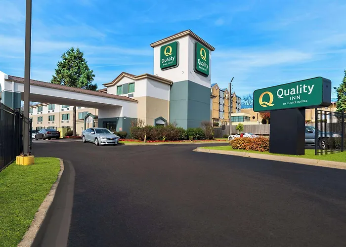 Quality Inn Memphis Northeast Near I-40