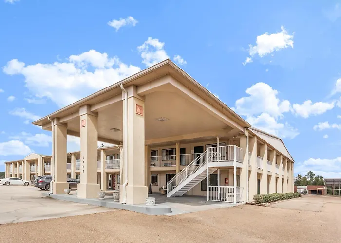 Super 8 By Wyndham Brookhaven