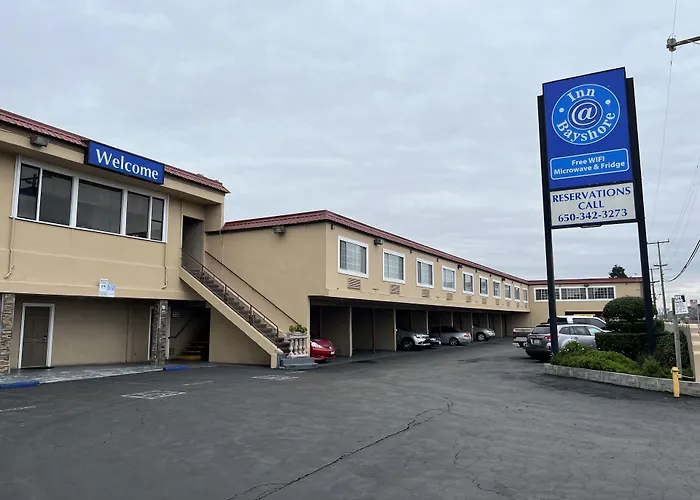Inn At Bayshore
