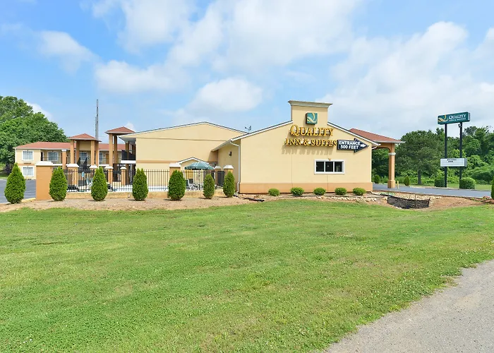 Quality Inn & Suites Cartersville North