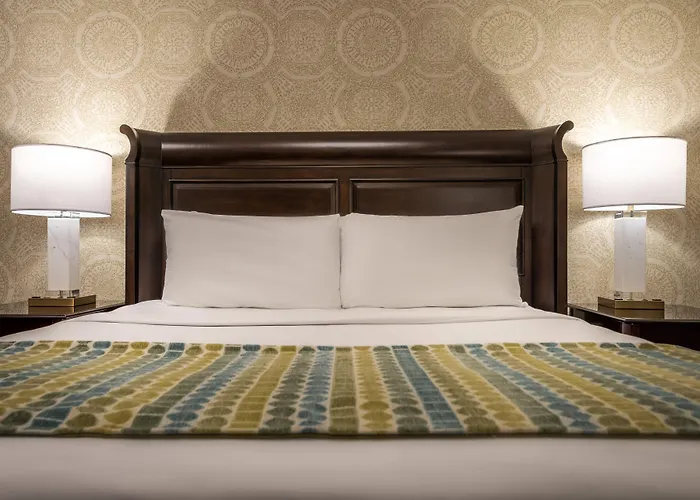 Seal Beach Hotels