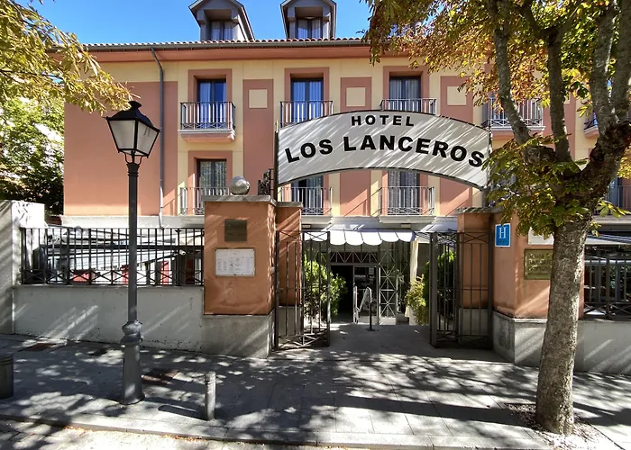 Hospedium Hotel Los Lanceros San Lorenzo de El Escorial