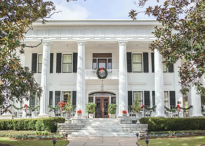 1842 Inn Macon