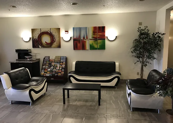 Sandalwood Studios & Suites