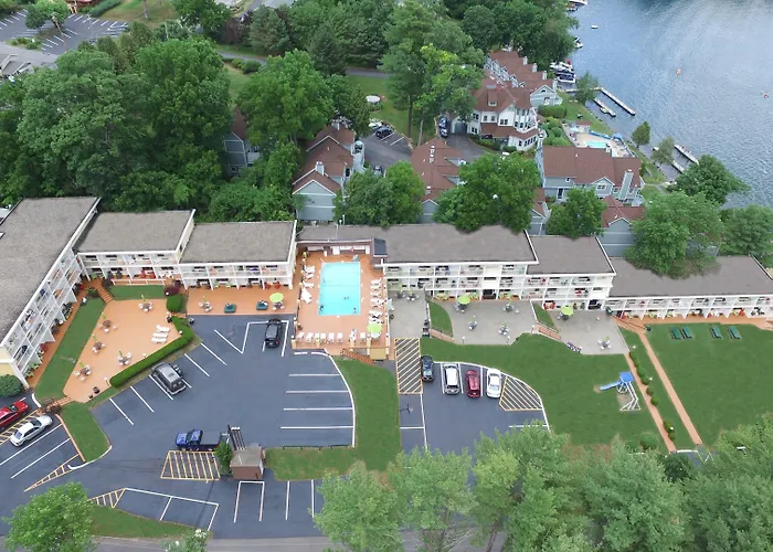 Lakefront Terrace Resort