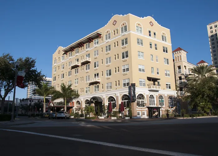 Ponce De Leon Hotel St. Petersburg