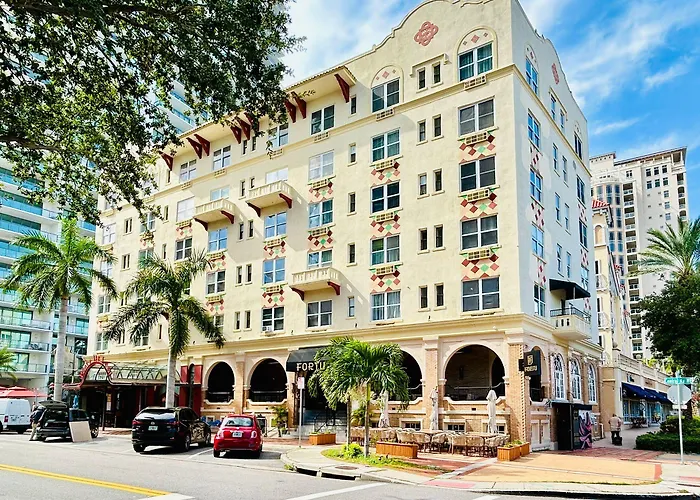Ponce De Leon Hotel St. Petersburg