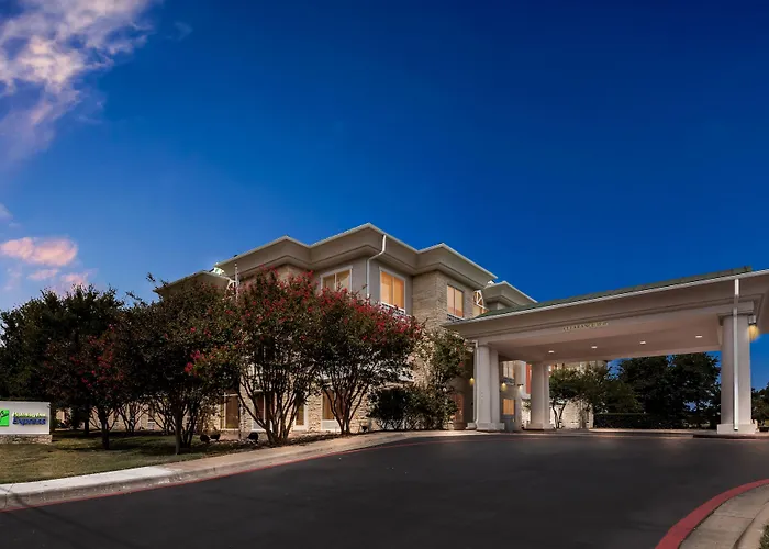 Holiday Inn Express & Suites Austin Sw - Sunset Valley By Ihg