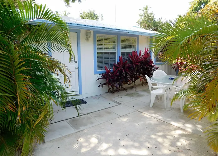 Pines & Palms Resort Islamorada