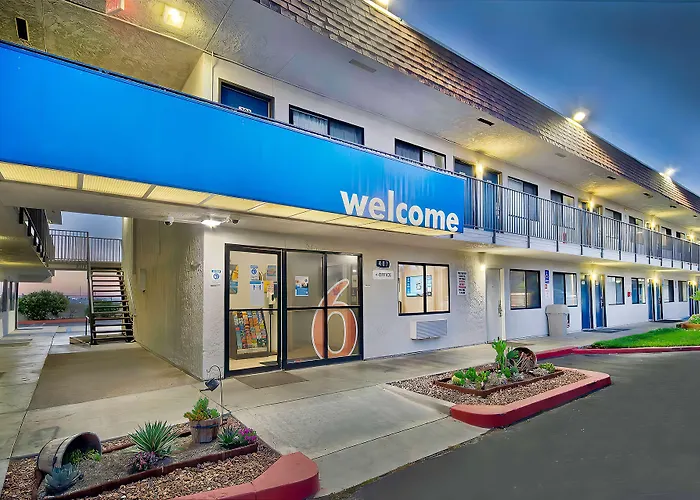 Motel 6-Palmdale, Ca