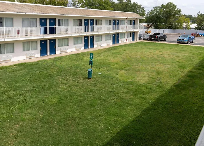 Motel 6-Lufkin, Tx