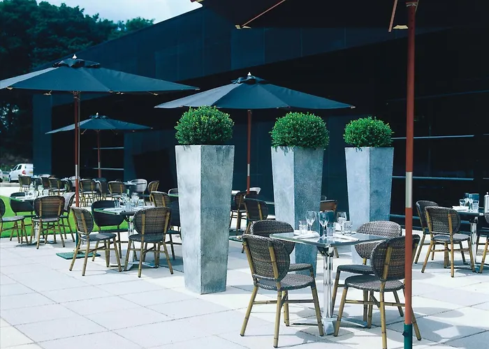 Mour Hotel Mansfield